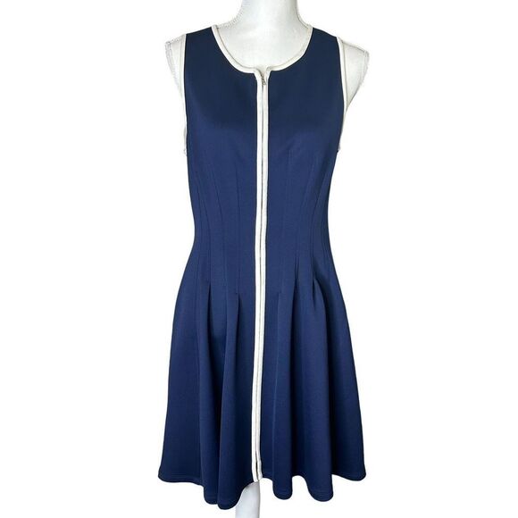 Betsey Johnson Dresses & Skirts - Betsey Johnson Women’s Retro Sleeveless Fit And Flair 60s Scuba Stretch Dress 8